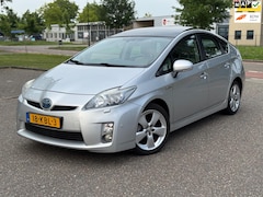 Toyota Prius - 1.8 Executive/Dealer Onderhouden/Kantel dak/Stoelverwarming/Leder/Xenon/Camera/NAP/APK