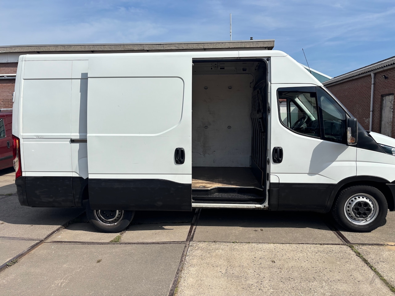 Iveco Daily - 35S16V 2.3 352 H2 L Euro 6!