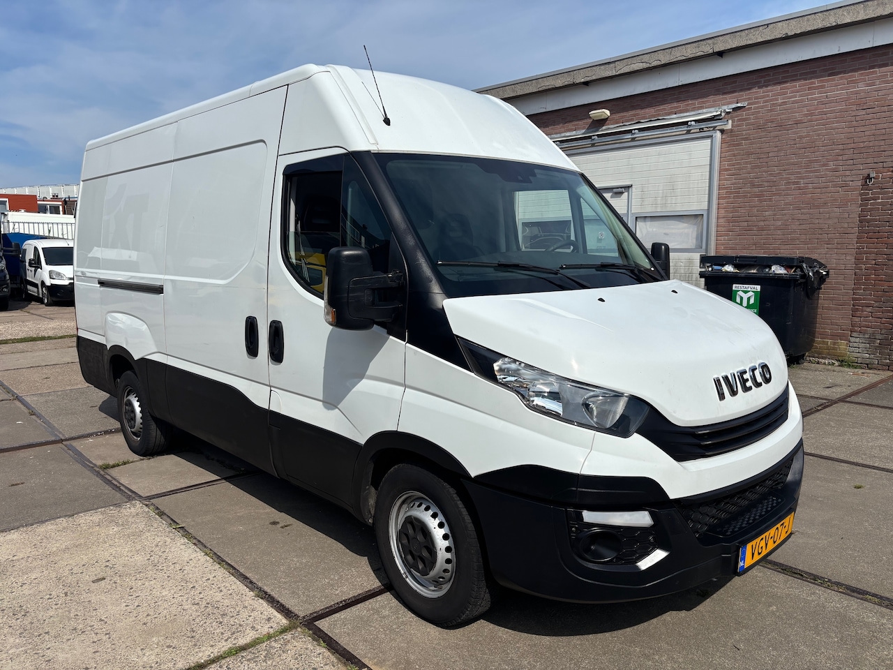 Iveco Daily - 35S16V 2.3 352 H2 L Euro 6!