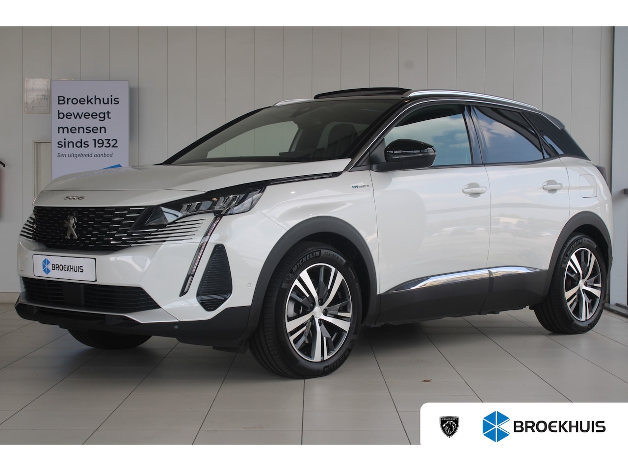 Peugeot 3008 - 1.6 Hybrid 300-PK 4X4 Allure Pack Business EAT8 AUTOMAAT | LUXE UITVOERING | SCHUIFKANTEL - AutoWereld.nl