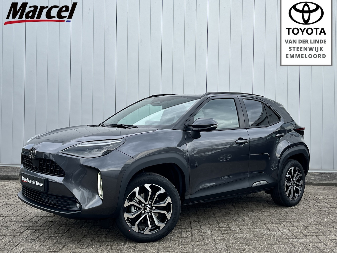 Toyota Yaris Cross - 1.5 Hybrid 115 First Edition Limited Parkeersensoren Stoel Stuurverwarming Carplay Navi - AutoWereld.nl