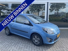 Renault Twingo - 1.2-16V Collection Airco / Sportief / 4x ZGAN banden / CV / Toerenteller