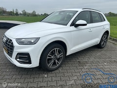 Audi Q5 - 40 TFSI S edition