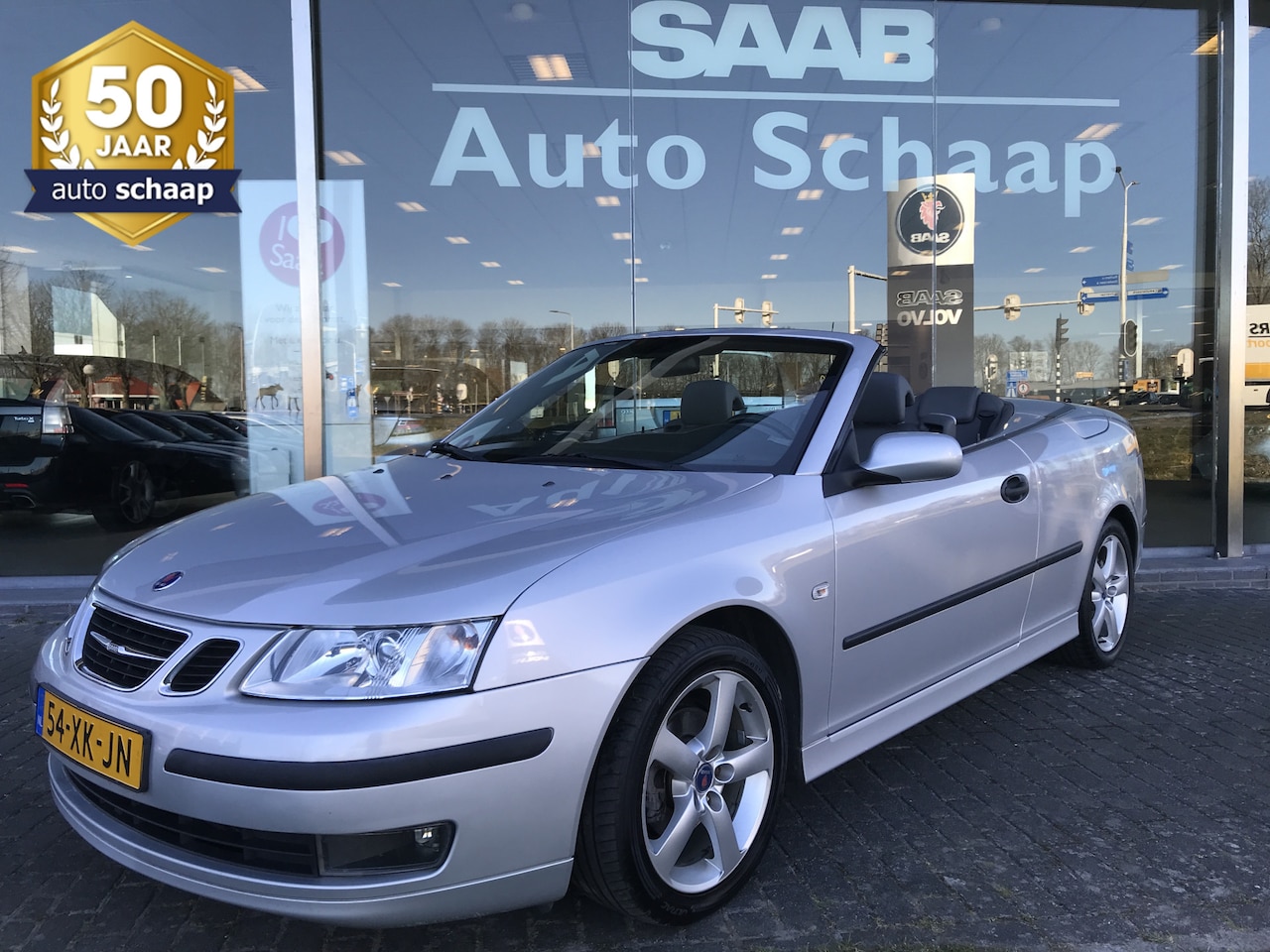 Saab 9-3 Cabrio - 1.8t Vector Automaat | Rijklaar incl garantie | Nieuwe kap 2024 Trekhaak Stoelverwarming H - AutoWereld.nl