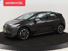 Volkswagen ID.3 - First 58 kWh | Stoelverwarming | Camera | Adaptive cruise | Carplay | Navigatie | PDC | Cl