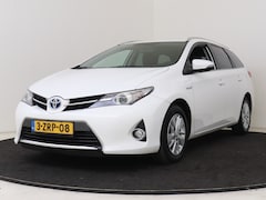 Toyota Auris Touring Sports - 1.8 Hybrid Aspiration I Navigatie I Climate Control I Cruise Control I Camera I I