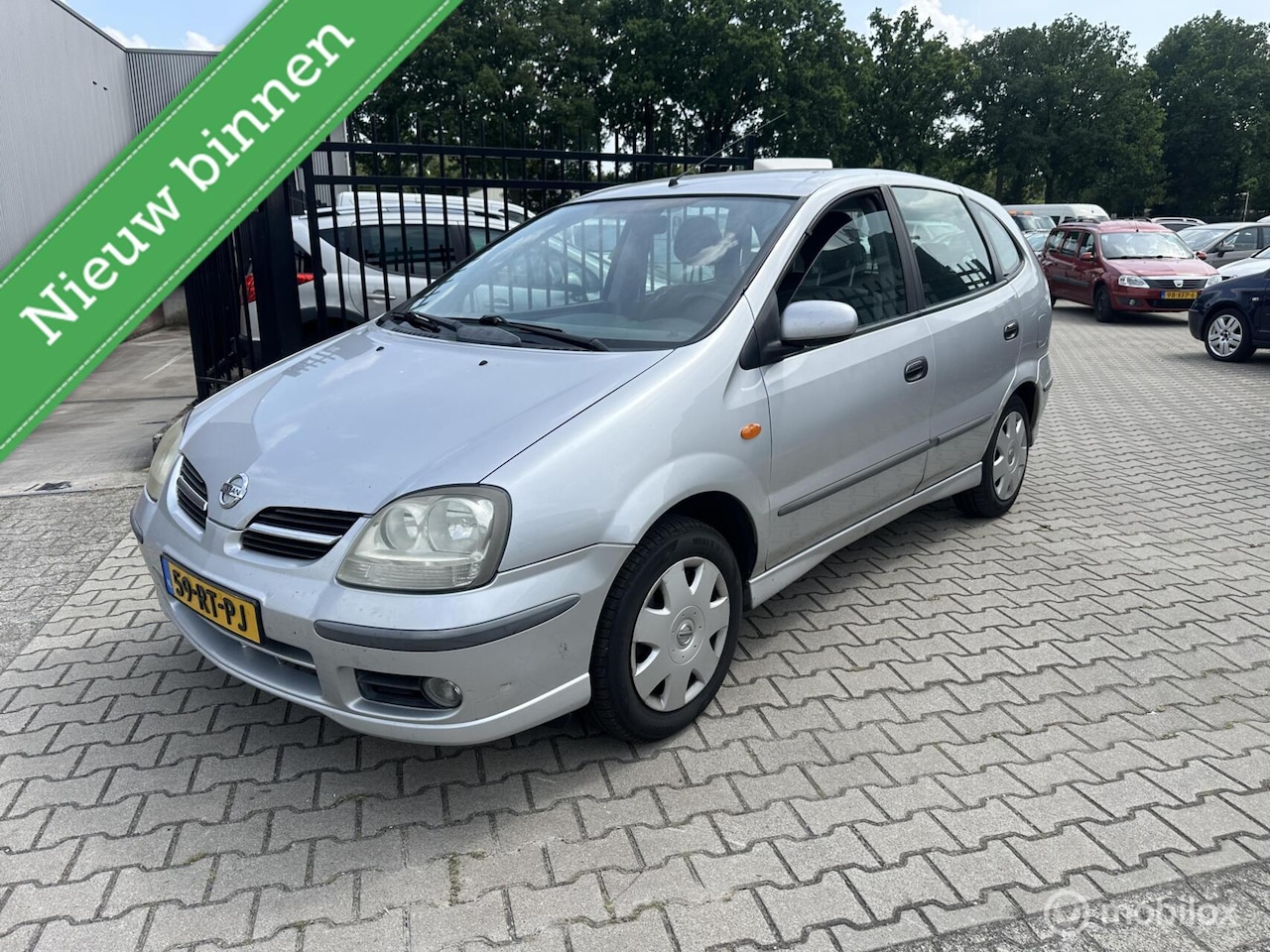 Nissan Almera Tino - 1.8 camera - AutoWereld.nl