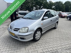 Nissan Almera Tino - 1.8 camera