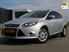 Ford Focus - 1.0 EcoBoost Edition Plus 101 PK | 2e eigenaars auto | CLIMATE CONTROLE | TREKHAAK | NAVIG