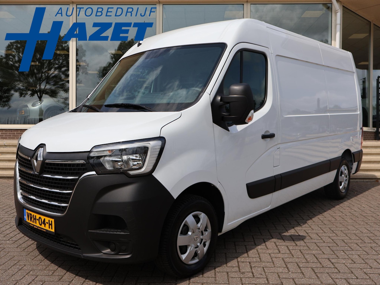 Renault Master - T35 2.3 dCi 150 PK L2H2 WORK EDITION + KEYLESS | CRUISE CONTROL | DAB | AIRCO - AutoWereld.nl