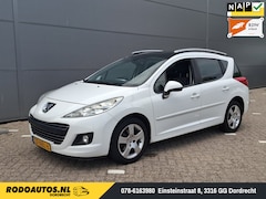 Peugeot 207 SW - 1.6 VTi B. Lease Exe Navi/Pano LEES TEKST