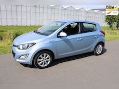 Hyundai i20 - 1.2i i-Deal 5 Drs met Airco 1e Eigenaar