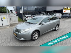 Toyota Avensis Wagon - 1.8 VVTi 147pk 1e eigenaar Clima Cruise Trekhaak 1500kg