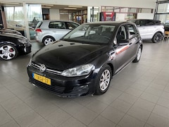 Volkswagen Golf - 1.6 TDI Highl. BlM