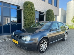 Volkswagen Golf - 1.6-16V Trendline|Nieuwe Apk|