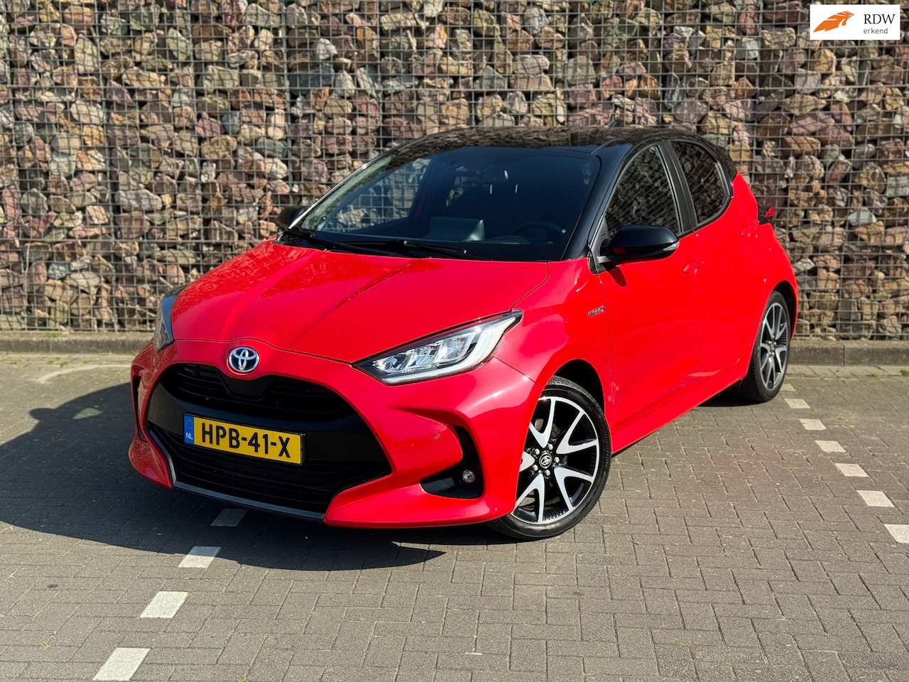 Toyota Yaris - 1.5 Hybrid Launch Edition JBL Head up - AutoWereld.nl