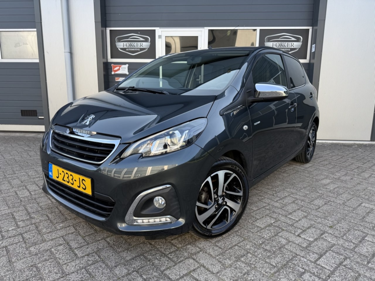 Peugeot 108 - 1.0 e-VTi Allure Automaat 5drs Airco 15" lichtmetaal CDV Led - AutoWereld.nl