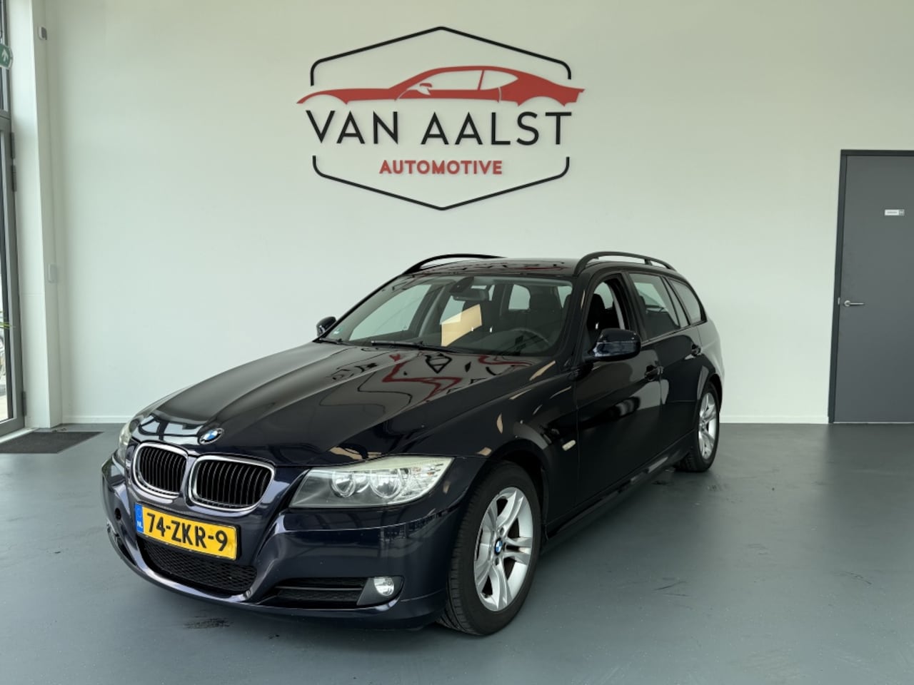 BMW 3-serie Touring - 320d Efficient Dynamics Ed. Luxury Line /Navi/Trekhaak/Airco - AutoWereld.nl