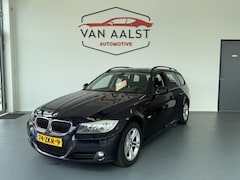 BMW 3-serie Touring - 320d Efficient Dynamics Ed. Luxury Line /Navi/Trekhaak/Airco