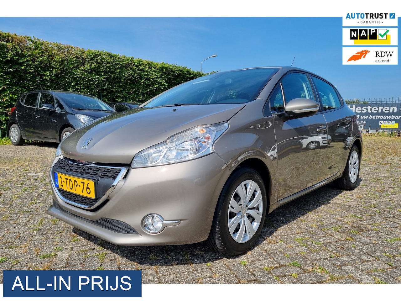 Peugeot 208 - 1.2 VTi Envy ✅NIEUWE APK ✅COMPLETE AUTO! - AutoWereld.nl