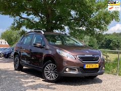Peugeot 2008 - 1.2 PureTech Active | Cruise + Clima + Navi nu € 6.975,