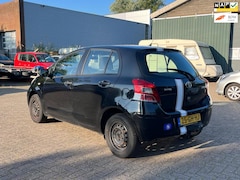 Toyota Yaris - 1.3-16V VVT-i Luna Airco