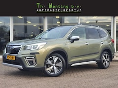 Subaru Forester - 2.0i e-BOXER First Edition | Adaptieve Cruise Control | Stuurwielverwarming | Navigatie |