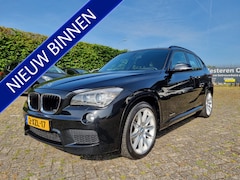 BMW X1 - sDrive20i High Executive ✅1e EIGENAAR ✅VOLLE EN NETTE AUTO ✅TREKHAAK