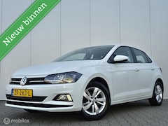 Volkswagen Polo - 1.0 TSI COMFORTLINE/ADAPTIVE CRUISE/15''LMV/CARPLAY