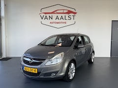 Opel Corsa - 1.4-16V Cosmo//Clima/Pano/Cruise