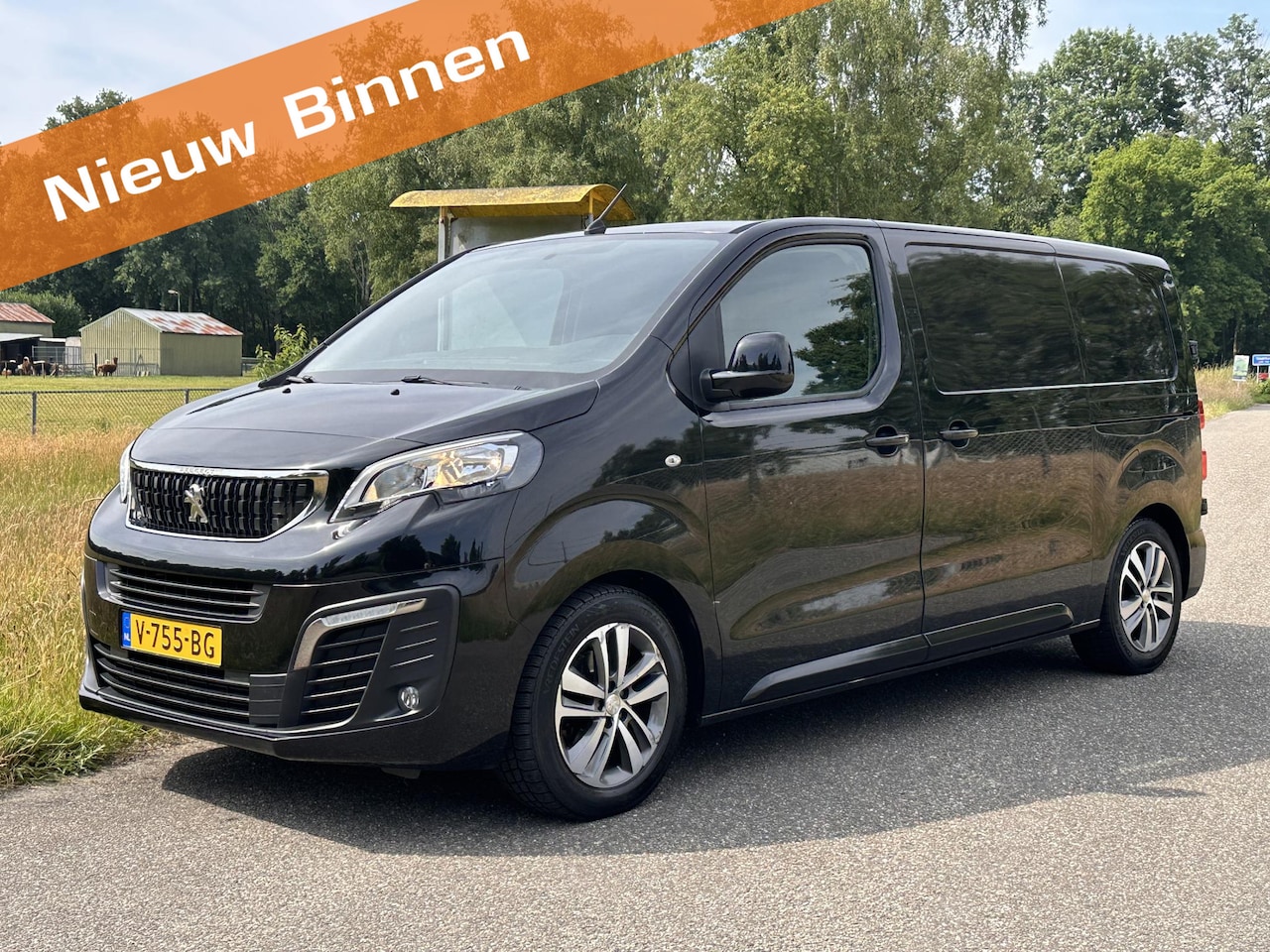 Peugeot Expert - 227S 2.0 BlueHDI 180 Premium Pack Automaat | Dealer onderhouden | Dubbele schuifdeur - AutoWereld.nl