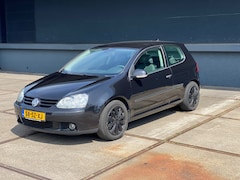 Volkswagen Golf - 1.6 FSI Comfortline Airco Nieuwe APK