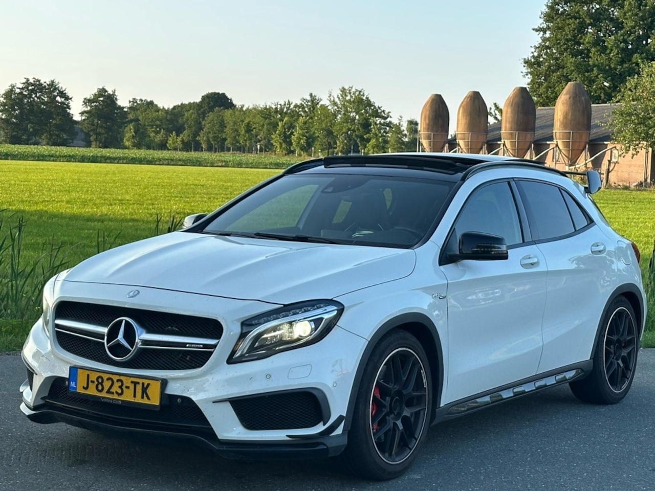 Mercedes-Benz GLA-Klasse - AMG 45 4MATIC / Nap / Voll Optie - AutoWereld.nl
