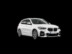 BMW X1 - xDrive25i High Executive M Sport | Pano | Trekhaak | HK | ACC