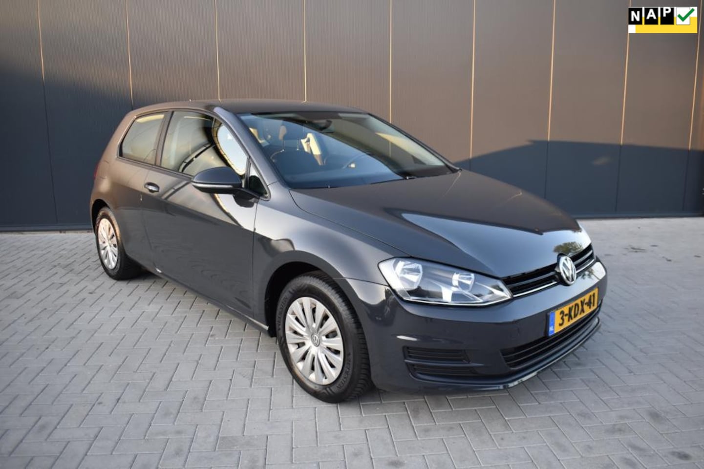 Volkswagen Golf - 1.2 TSI Trendline |NAVI|CLIMA|PDC|TREKHAAK - AutoWereld.nl