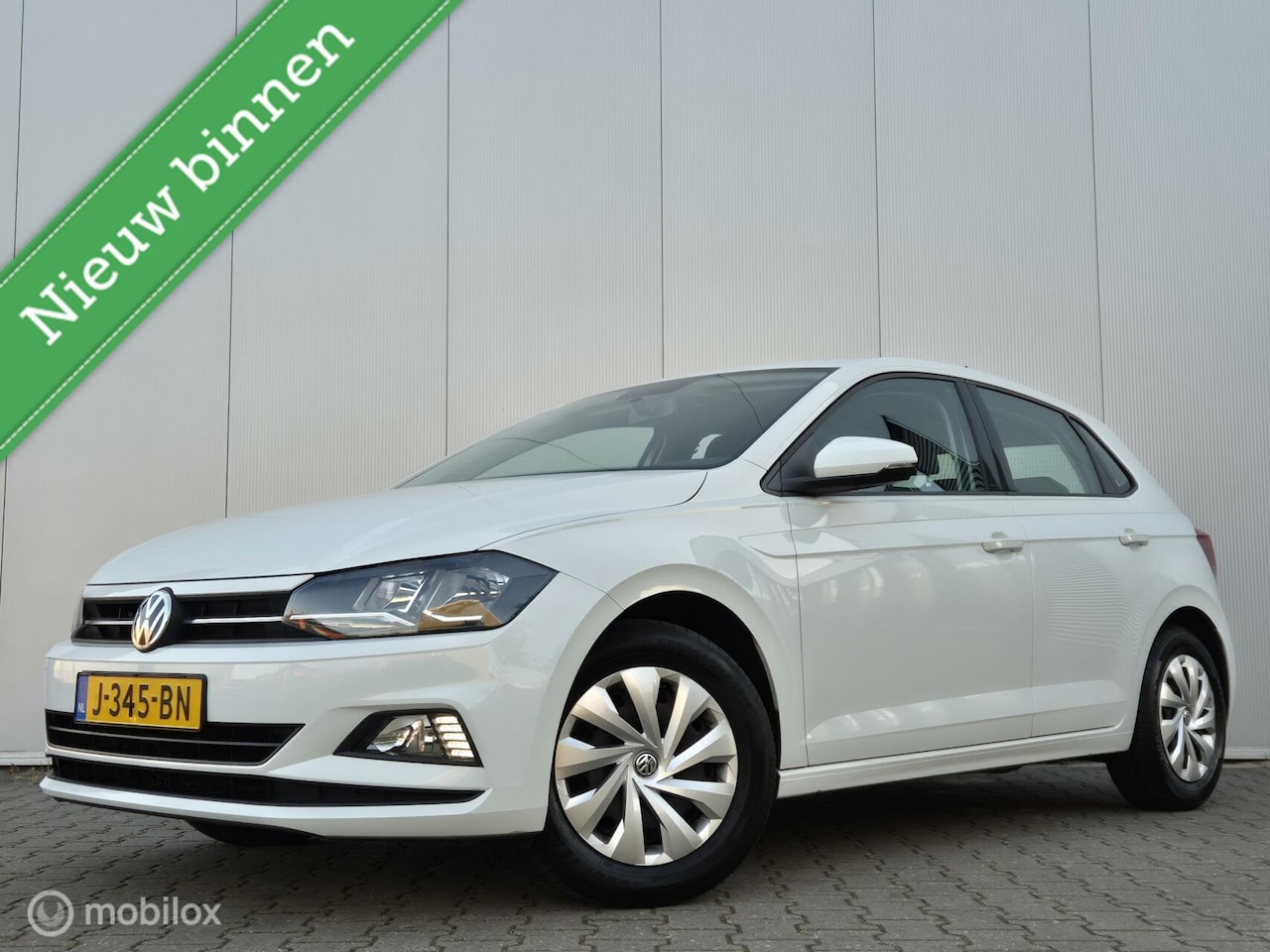 Volkswagen Polo - 1.0 TSI COMFORTLINE/ADAPTIVE CRUISE/VIRTUAL/CARPLAY - AutoWereld.nl