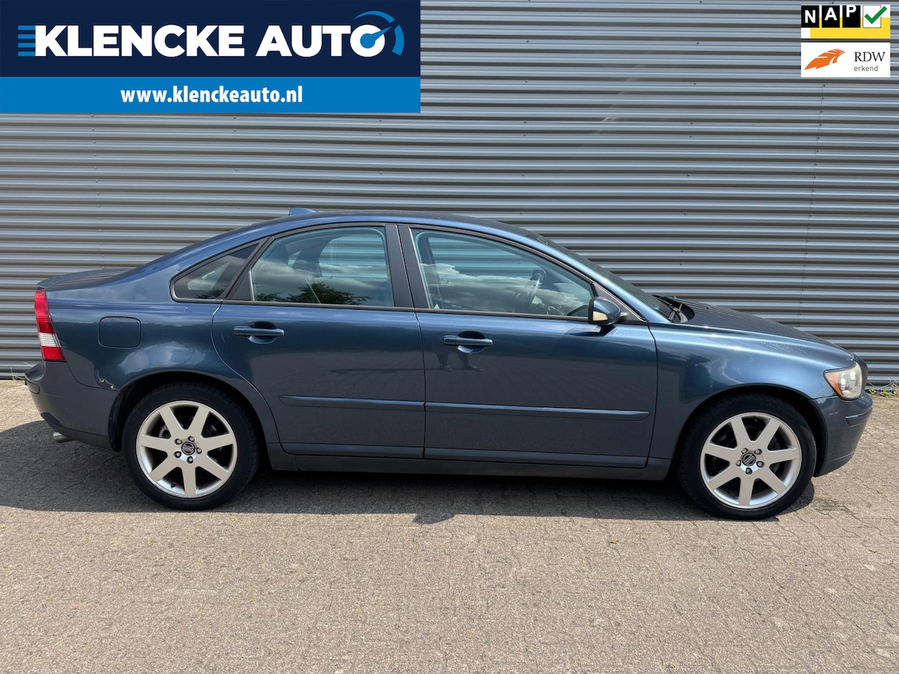 Volvo S40 - 2.5 T5 Summum 164.905km ! 220PK 5-cilinder Automaat Xenon Stoelverwarming Youngtimer - AutoWereld.nl