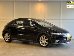 Honda Civic - 2.2 CTDi Executive / Airco / Cruise / PDC / Pano
