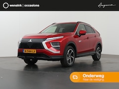 Mitsubishi Eclipse Cross - 2.4 PHEV Intense | Trekhaak | Parkeercamera | Cruise control | Climate Control | Stoelverw