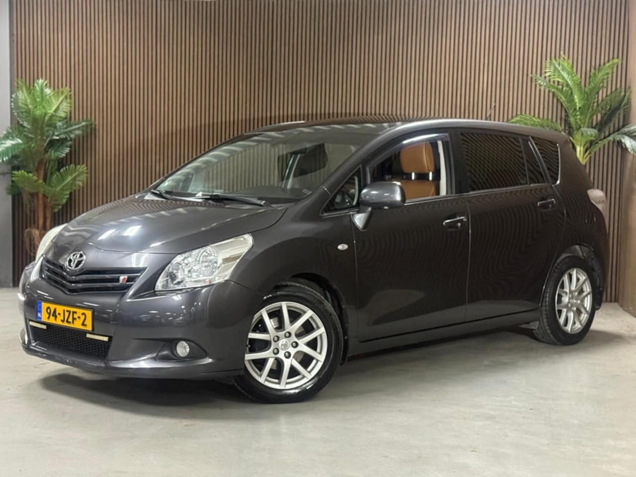 Toyota Verso - 1.8 VVT-i Bns 7p.special uitvoering - AutoWereld.nl