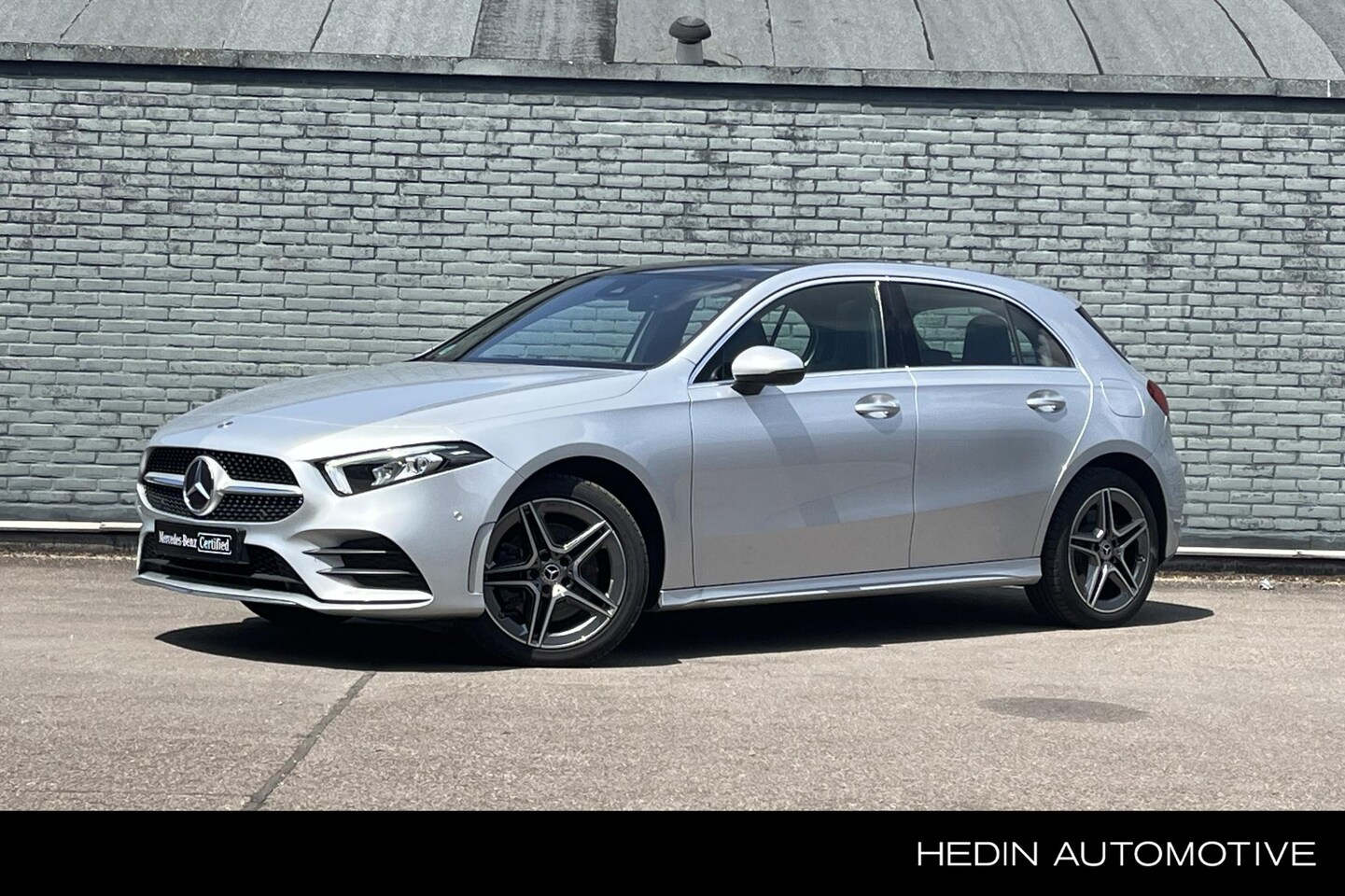Mercedes-Benz A-klasse - A 250e Automaat AMG Line | Panoramadak | Advanced Sound System | Sfeerverlichting | Stoelv - AutoWereld.nl