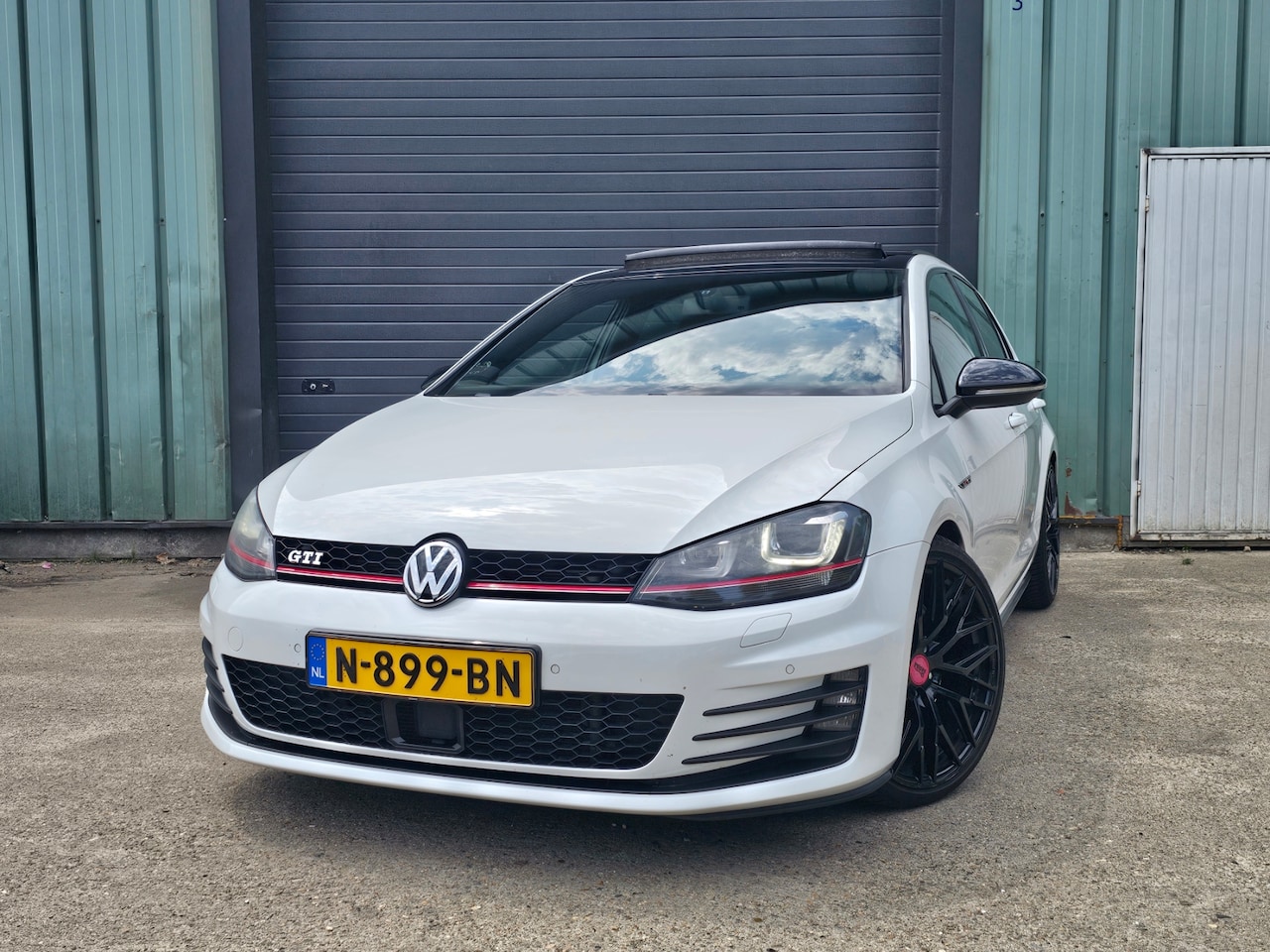 Volkswagen Golf - 2.0 TSI GTI Performance Full Option - AutoWereld.nl