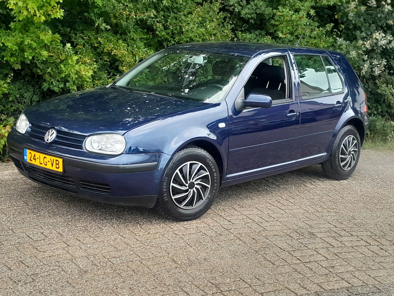 Volkswagen Golf - 1.4-16V Oxford 2002 Airco 5-Deurs - AutoWereld.nl