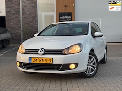 Volkswagen Golf - 1.6 TDI Highline BlueMotion | Navigatie |