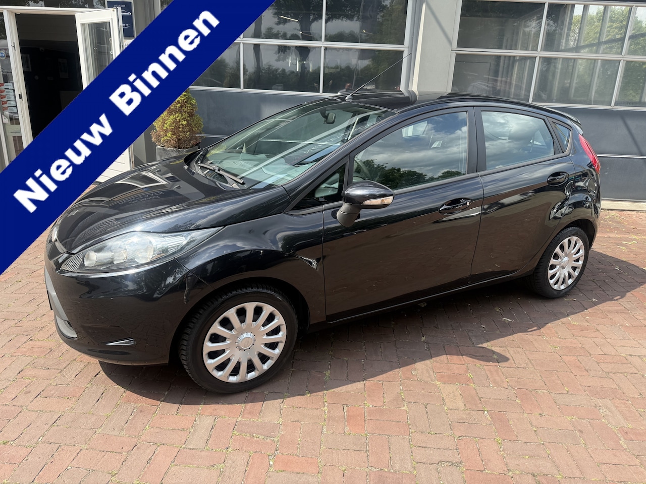 Ford Fiesta - 1.25 Limited Bj 2009 Apk 05-2026 Airco,Trekhaak Leuk beginners auto - AutoWereld.nl