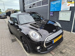 MINI Cooper - 1.5 vol opties, beurt, rondom nieuwe remmen etc