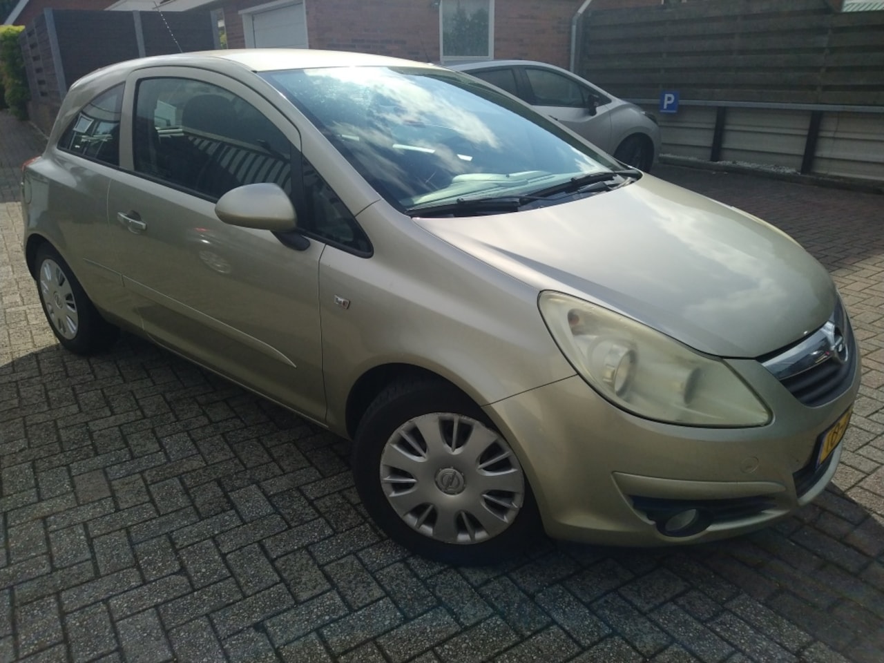 Opel Corsa - 1.2-16V Enjoy 1.2-16V Enjoy - AutoWereld.nl