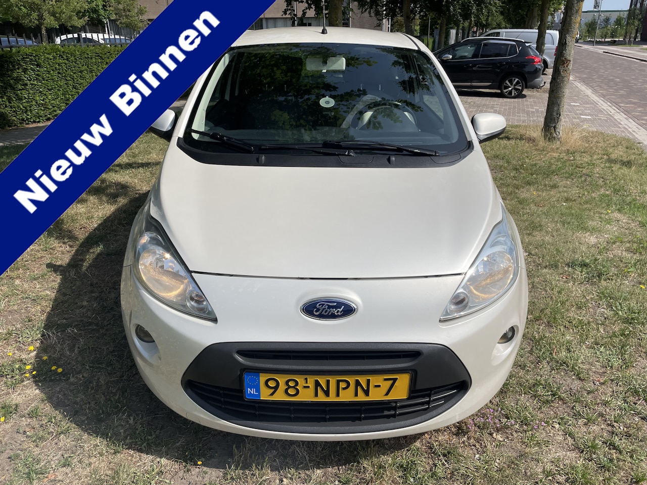 Ford Ka - 1.2 Titanium X Zeer mooie ka nl auto div optie geen krasje of deukje 2150€ - AutoWereld.nl