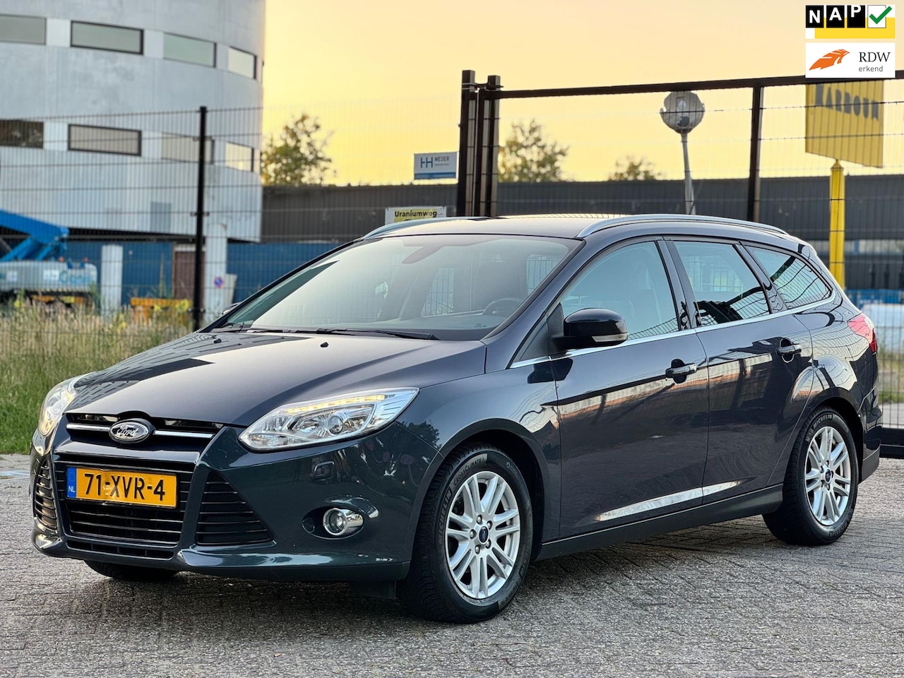 Ford Focus Wagon - 1.0 EcoBoost Titanium 1.0 EcoBoost Titanium - AutoWereld.nl