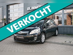Toyota Auris - 1.8 Full Hybrid Business|Camera|Cruise Control|Navi|